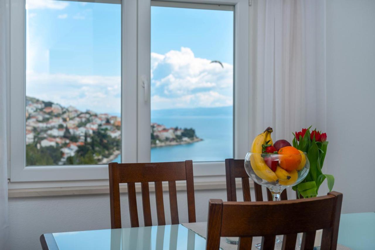 Apartment Angela Трогир Екстериор снимка